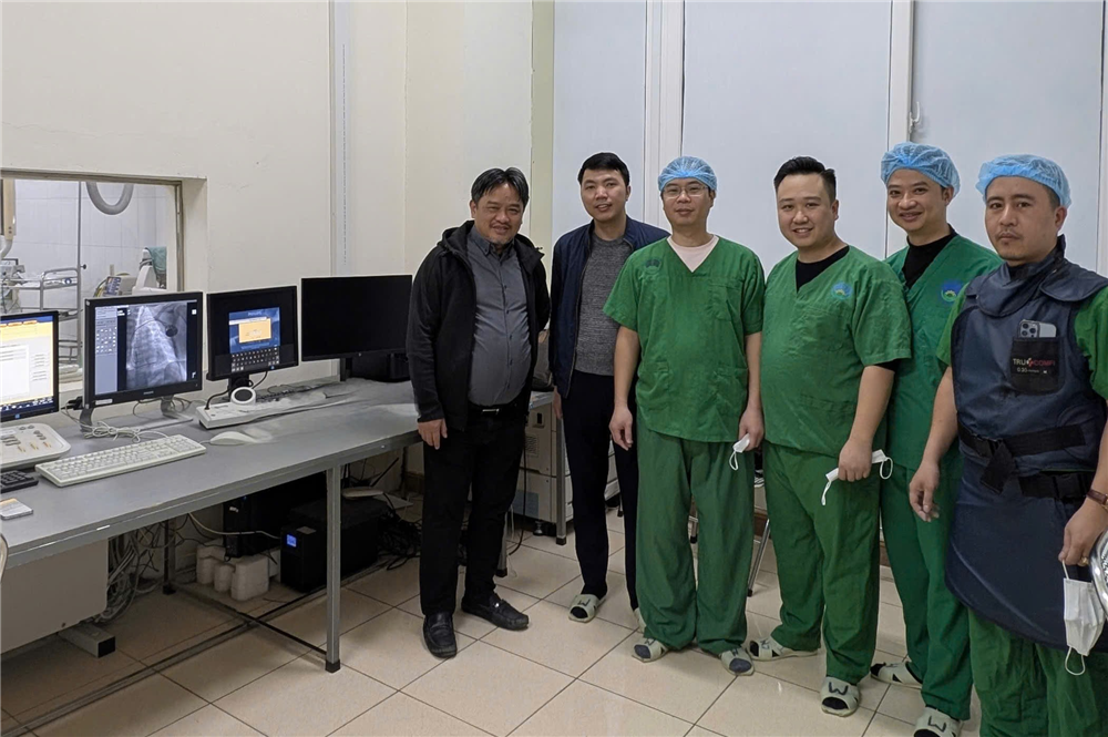 THỰC HIỆN KỸ THUẬT ĐẶT MÁY TẠO NHỊP VĨNH VIỄN TẠI BỆNH VIỆN ĐA KHOA HẢI DƯƠNG